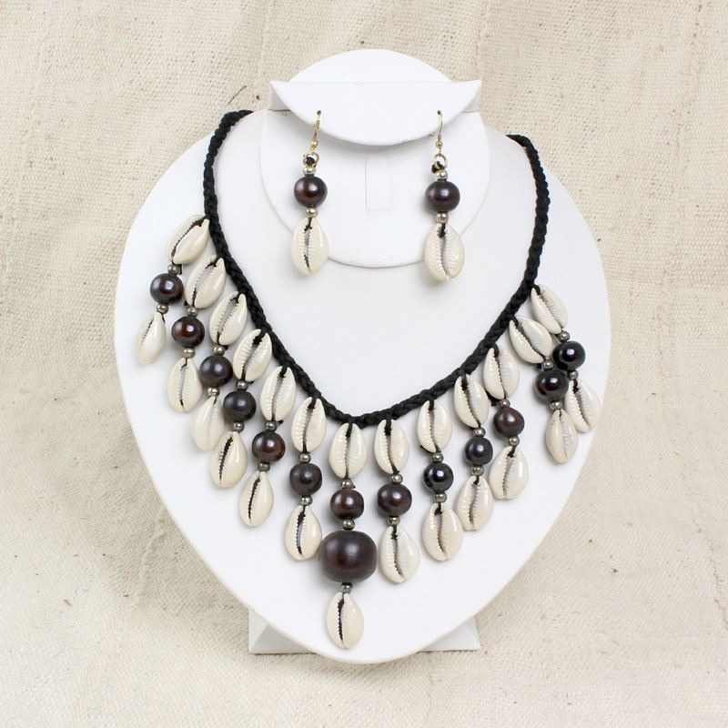 Cowry Shell Necklace & Earring Set